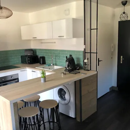 Apartment Cosy Proche De La Gare